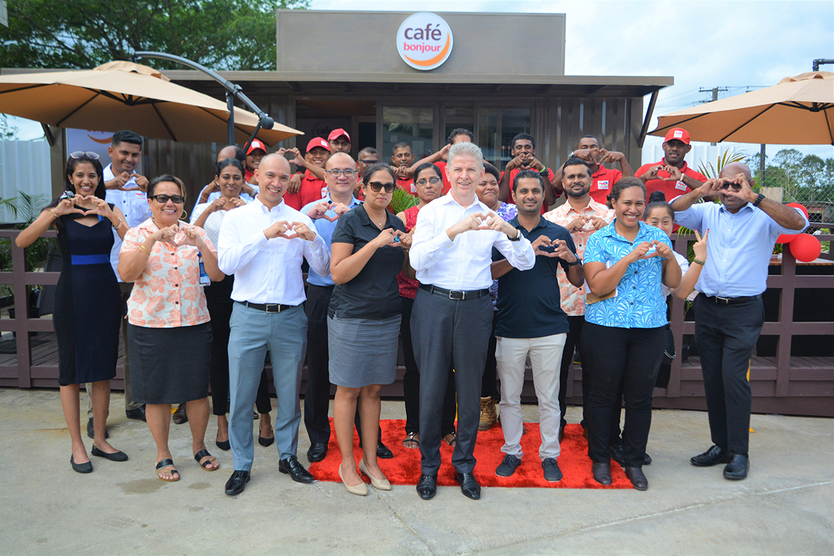 Mehmet CELEPOGLU, Vice President, TotalEnergies Oceania and South East Asia (Middle) with TotalEnergies Marketing Fiji Team, invited partners and employees during TotalEnergies Waila station Café Bonjour inauguration.