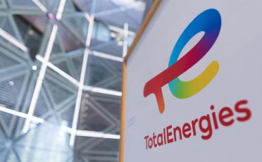 TotalEnergies logo in the Coupole tower lobby