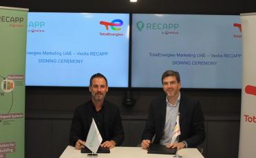 Signing ceremony between RECAPP and TotalEnergies in UAE for first-of-its-kind recycling initiative of lubricant containers in Dubai